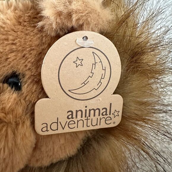 NWT Animal Adventure Lion Holding Heart 16” Stuffed Animal Plush - Picture 7 of 8